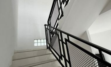 RUMAH BARU KENTEN SIAP HUNI BEBAS BANJIR