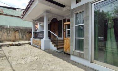 DIJUAL Rumah 380m2 Bebas Banjir Di Kota Tangerang - (UMI047)