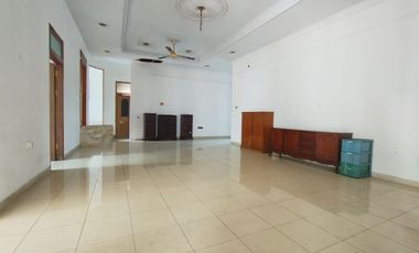 DIJUAL Rumah 380m2 Bebas Banjir Di Kota Tangerang - (UMI047)