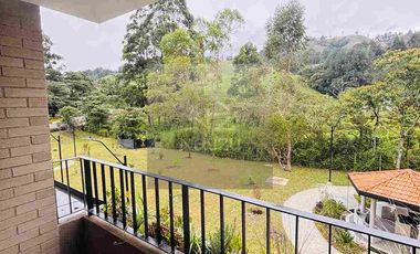 Aparta estudio para estrenar en Urbanización cerrada El Retiro