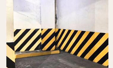 Royal View Condo San Juan Parking for Lease!