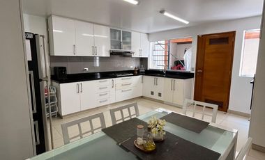 VENTA DE CASA  SANTIAGO SE SURCO