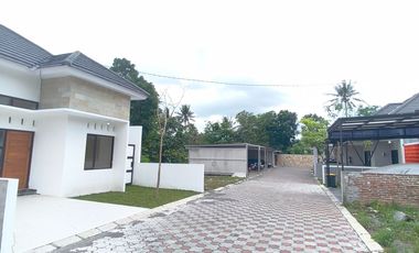 300 m Jalan Kaliurang; Perumahan Jogja One Gate Sistem Dekat Kampus UII