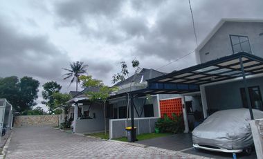 300 m Jalan Kaliurang; Perumahan Jogja One Gate Sistem Dekat Kampus UII