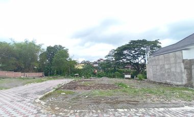 300 m Jalan Kaliurang; Perumahan Jogja One Gate Sistem Dekat Kampus UII