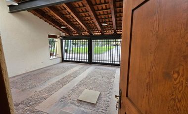 𝗥𝗘𝗦𝗜𝗗𝗘𝗡𝗖𝗜𝗔 𝗗𝗘 𝗟𝗨𝗝𝗢 𝗘𝗡 𝗩𝗘𝗡𝗧𝗔 𝗭𝗢𝗡𝗔 𝗡𝗢𝗥𝗧𝗘