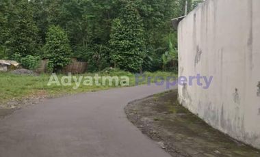 FOR SALE, STRATEGICALLY LOCATED HOUSE, READY TO OCCUPIED NEAR THE ISLAMIC UNIVERSITY OF INDONESIA, YOGYAKARTA