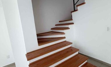 Hermosa casa Nueva en Venta, a 2 min de la Carretera México Toluca!