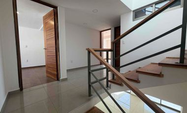 Hermosa casa Nueva en Venta, a 2 min de la Carretera México Toluca!