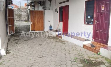 FOR SALE HOUSE AND BOARDING HOUSE WITH 10 ROOMS, TURNOVER OF AROUND 10 MILLION PER MONTH