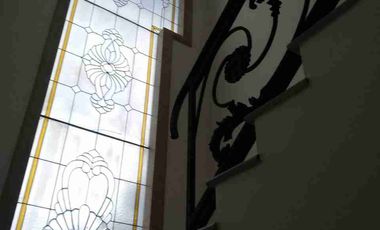 SEWA RUMAH BARU JL NGAGEL JAYA UTARA