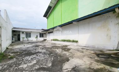 DISEWAKAN GUDANG DI SOLO DEKAT ALUN ALUN KIDUL