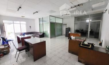 DISEWAKAN GUDANG DI SOLO DEKAT ALUN ALUN KIDUL