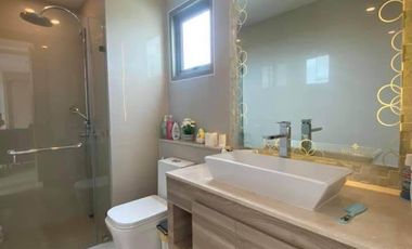 Stunning Sea View Condo 2 Bed, 2 Bath  81.30 SQM. @ Riviera Jomtien