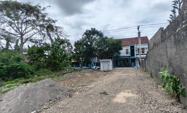 Tanah Jogja Dijual Dekat UGM, Kawasan Premium Condong catur Seturan Pogung : SHM Pekarangan