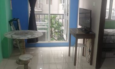 Disewakan Murah Apt Puripark View 2 BR , baru Renov.