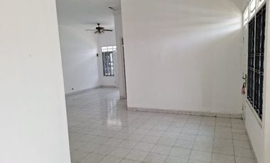 Rumah Unfurnished Siap Huni Komplek Perum Area Dongkelan Yogyakarta