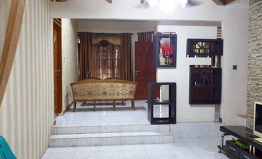 Dijual Murah rumah 2,5 lantai di sukajadi