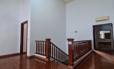 FOR RENT Luxurious and magnificent 5 bedroom house with swimming pool SHM Cilandak Timur South Jakarta