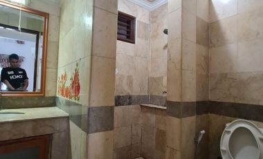 FOR RENT Luxurious and magnificent 5 bedroom house with swimming pool SHM Cilandak Timur South Jakarta