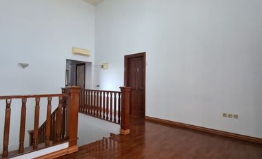 FOR RENT Luxurious and magnificent 5 bedroom house with swimming pool SHM Cilandak Timur South Jakarta