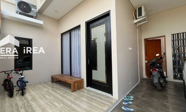 RUMAH DIJUAL DI SOLO DEKAT DE TJOLOMADOE DAN BANDARA ADISOEMARMO