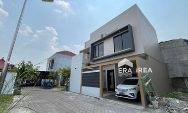 RUMAH DIJUAL DI SOLO DEKAT DE TJOLOMADOE DAN BANDARA ADISOEMARMO