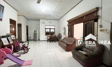 RUMAH DIJUAL DI SOLO JEBRES DEKAT RS DR OEN KANDANG SAPI