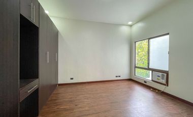 For Sale: Newly Renovated Townhouse at Greenhills Courtyard, San Juan