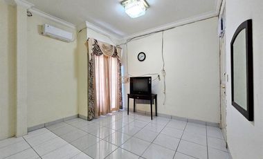 10 menit Ke Pasar Baru, Mall Mangga Dua, Stasiun Senen, Dufan Ancol, SDK Tunas Bangsa Gunung Sahari, RS Husada, Disewa Rumah Kartini 330m siap Huni