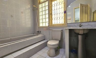 10 menit Ke Pasar Baru, Mall Mangga Dua, Stasiun Senen, Dufan Ancol, SDK Tunas Bangsa Gunung Sahari, RS Husada, Disewa Rumah Kartini 330m siap Huni