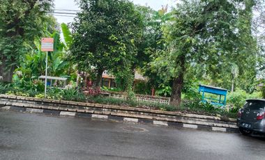 Tanah dan Bangunan Gedung Klinik Strategis Area Wirobrajan Yogyakarta