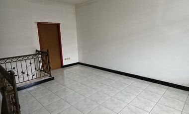 Rumah di Komp. Taman Mutiara, Cimahi Tengah