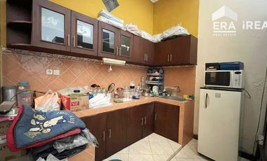 RUMAH DIJUAL DI SOLO BARU DEKAT THE PARK MALL