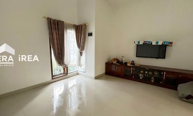 RUMAH DIJUAL DI SOLO DEKAT PAKUWON MALL SOLO BARU FULL FURNISHED