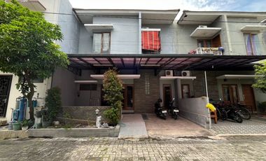 RUMAH DIJUAL DI SOLO DEKAT PAKUWON MALL SOLO BARU FULL FURNISHED