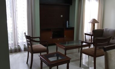 Rumah Minimalis Cipete selatan .Lt, 185 m/Lb 200,m , 2 Lantai ,4 KT ,Fullfurnis, 195 jt/thn