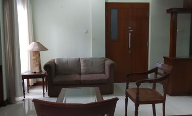 Rumah Minimalis Cipete selatan .Lt, 185 m/Lb 200,m , 2 Lantai ,4 KT ,Fullfurnis, 195 jt/thn