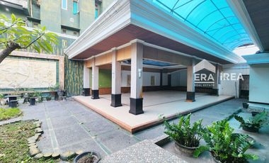 DISEWAKAN RUMAH MEWAH DI SOLO DEKAT PARAGON MALL