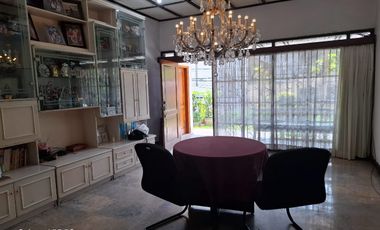 Rumah mewah 2 Lantai di Setiabudhi Bandung utara