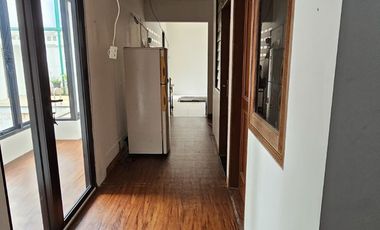 Sewa Rumah Eksklusif di Pejaten Dekat Pejaten Village & AIS – Kolam Renang Pribadi