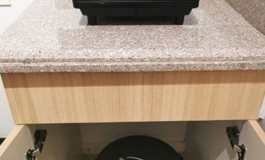 Rush Sale! Beautiful 2-Bedroom Condo (furnished) in Alea Residences, Bacoor very near Cavitex