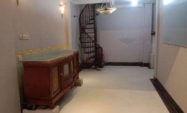 Disewakan Rumah Metland Puri Uk.6x15 Semi Furnish