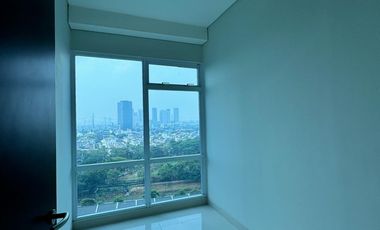 Cuan Apt Puri Mansion SHMRS Bisa KPA Hoek Priv Lift 3BR