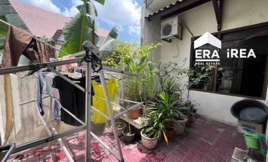 RUMAH DIJUAL DI SOLO DEKAT PASAR LEGI HOTEL MAHALAYA DAN STASIUN BALAPAN