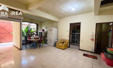 RUMAH DIJUAL DI SOLO DEKAT PASAR LEGI HOTEL MAHALAYA DAN STASIUN BALAPAN