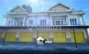 Dijual ruang usaha dan rumah Pengging Boyolali
