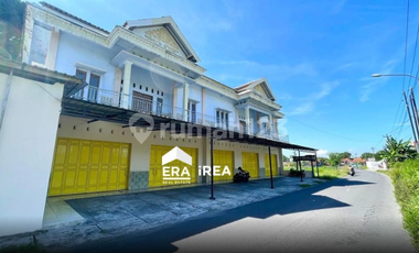 Dijual ruang usaha dan rumah Pengging Boyolali