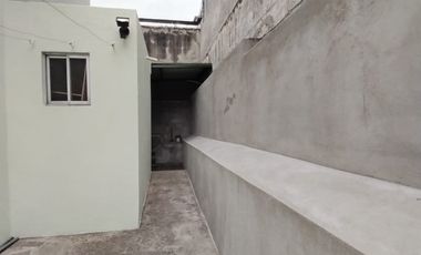 En Venta Casa en sector Carretas, cerca a Yanbal y Centro Comercial El Portal, Norte de Quito