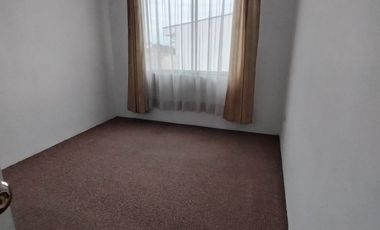 En Venta Casa en sector Carretas, cerca a Yanbal y Centro Comercial El Portal, Norte de Quito